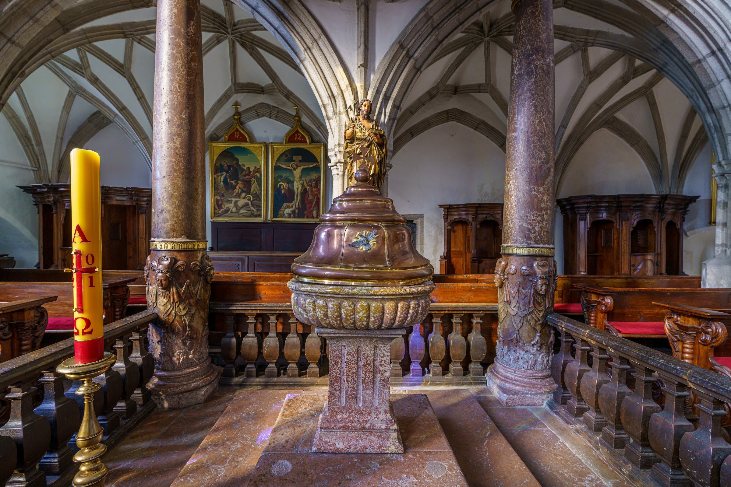 Church of St. Vitus (Kostel svatého Víta) - Český Krumlov